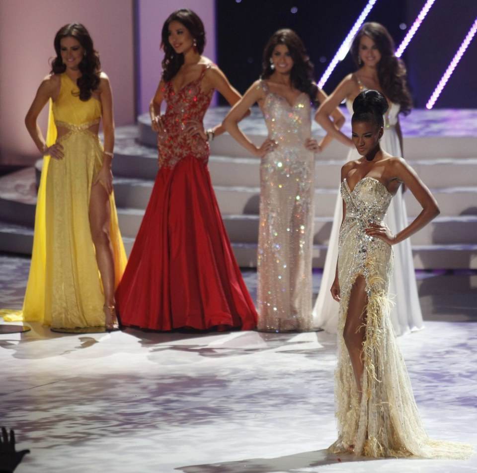 บรรยากาศ Top 5 บนเวที Miss Universe 2001-2013