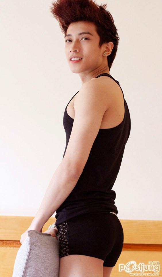 Cao Minh Tr&iacute; เกย์เวียดนาม