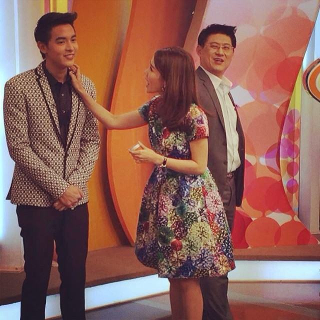 เจมส์ จิรายุ @ รายการ เรื่องเล่าเช้านี้ (10-2-57)