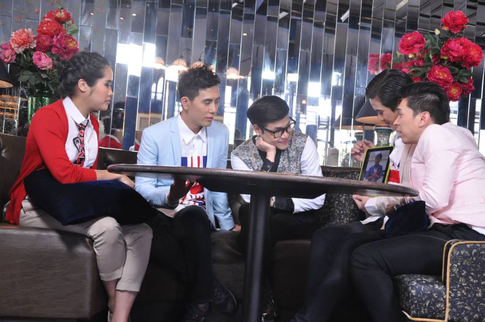 ครูลูกกอล์ฟ คณาธิป @ รายการ ปากว่ามือถึง (8-2-57)