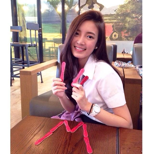 ดาราเซเลป...ทำอะไรกัน?