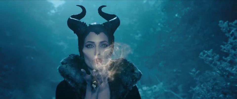 10000ล้าน แน่ๆๆ maleficent