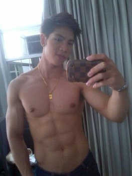 ถ่ายเองกับมือ 22