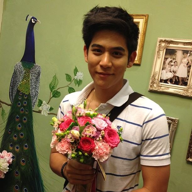 valentine's day ขอ ดอกไม้ สักดอก ได้ไหมคะ