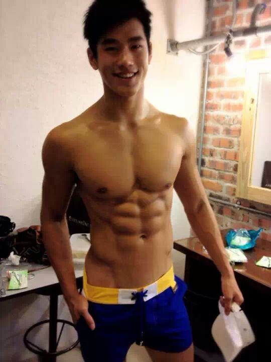 อ่อนระทวยอ่ะ  ถ้าเจอรอยยิ้มแบบนี้ทุกวัน @บารวี 71