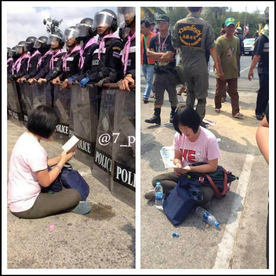 อีก นิดเดียว นะคะ พี่ ตำรวจ ทั้งหลาย บ้านเมืองใกล้จะสหงบแล้ว ขอความสุขของเราจ่งคืนกลับมา