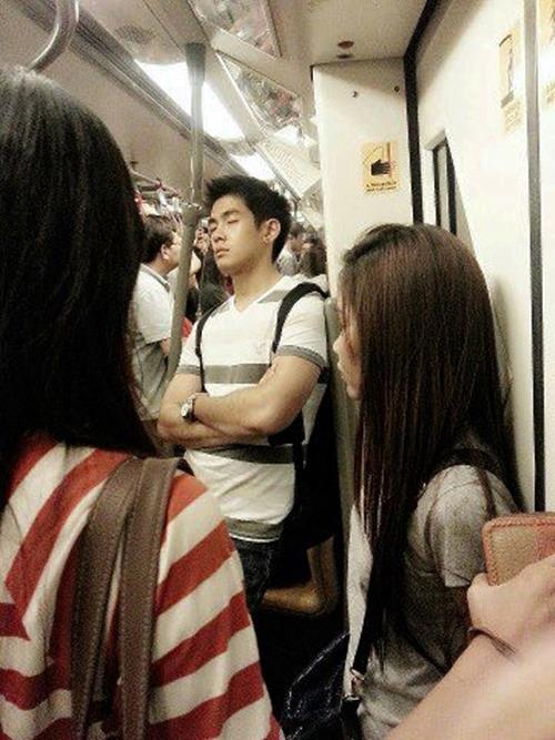 สถานี สนามเป้า