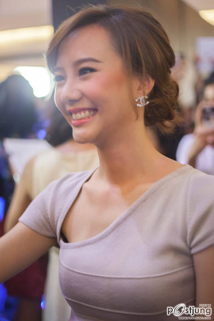 Toey Jariporn, Koolcheng Trịnh Tú Trung - Timeline Premiere