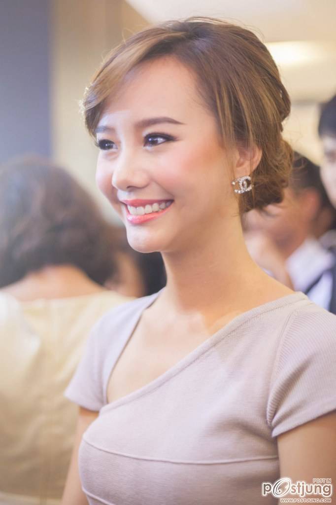 Toey Jariporn, Koolcheng Trịnh Tú Trung - Timeline Premiere