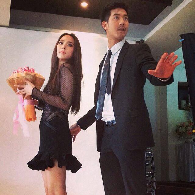 ตำรวจหนุ่มคนนี้แซ่บไม่เบา จากละครเรื่องพราว