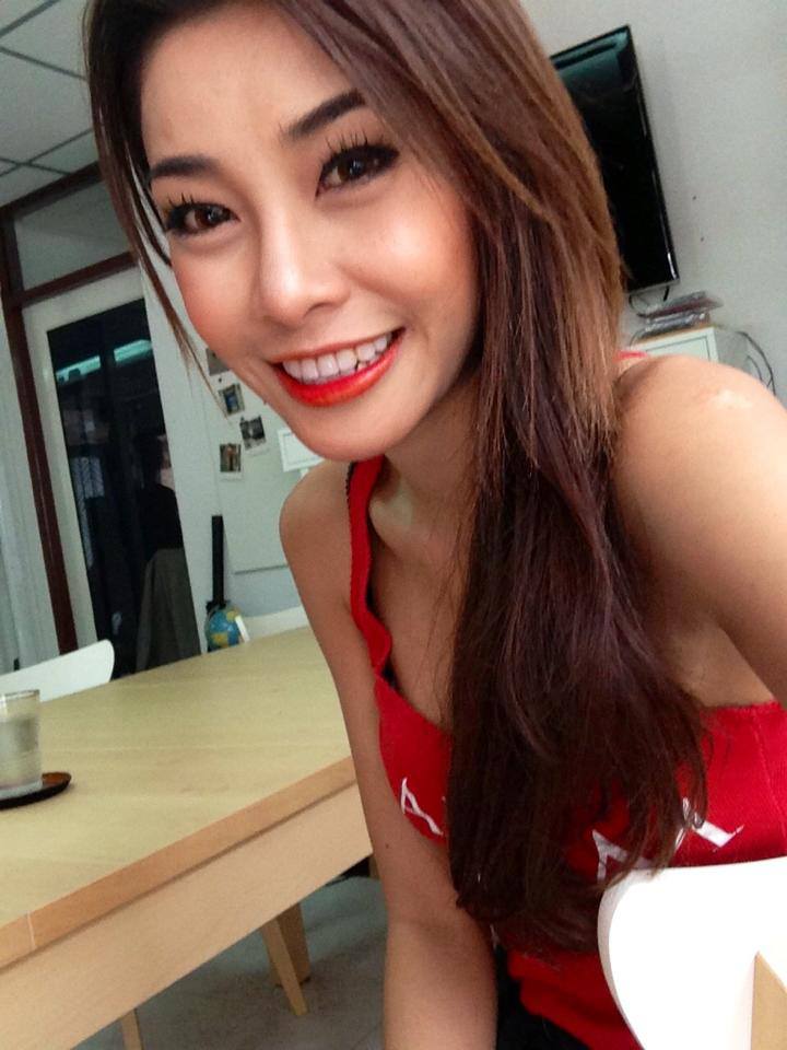 สาวพริตตี้ น่ารัก ขาว ใส