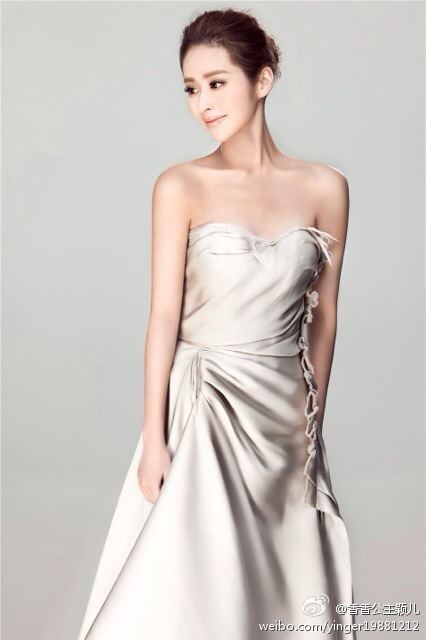 หญิงเอ๋อ Ying Er 颖儿