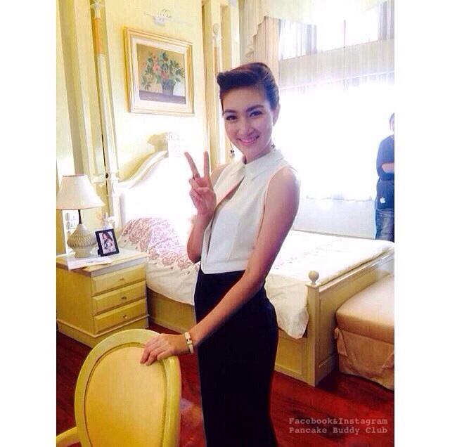 อัพเดทภาพจากกองละครปีกมงกุฎ แพนเค้ก สวย เว่อร์มากๆ