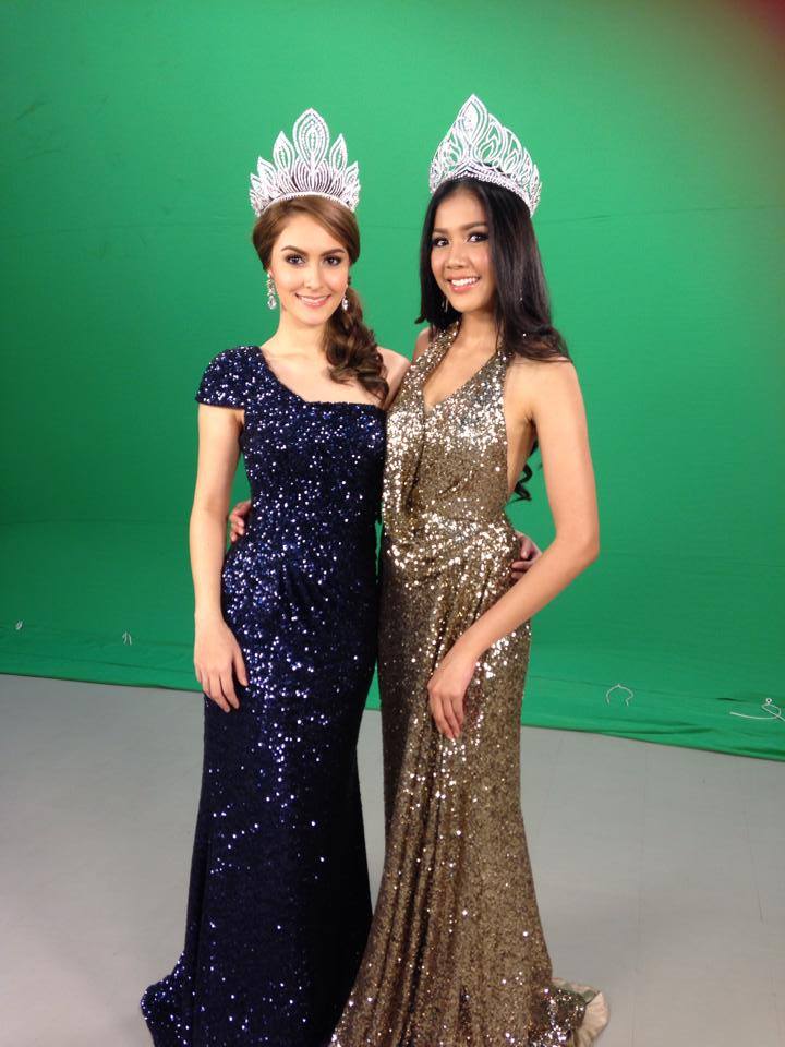 ภาพเบื้องหลัง น้องริด้า และลิต้า ระหว่างการถ่ายทำ spot โปรโมท MUT 2014 ค่ะ
