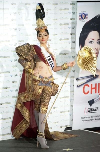 Fonthip Watcharatrakul @ Miss Universe 2010