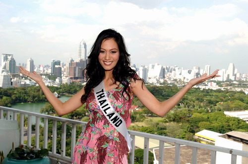 Chananporn Rosjan @ Miss Universe 2005
