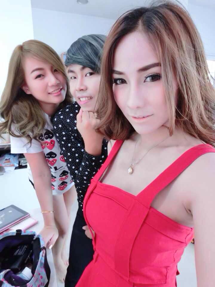 แฟชั่นน่ารักเซ็กซี่ แบบพริตตี้สาวสวย ชีสเค้ก จริยา
