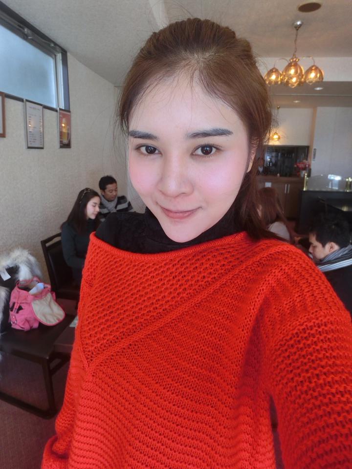 แมลงเมี่ยง พริตตี้สุดฮอต