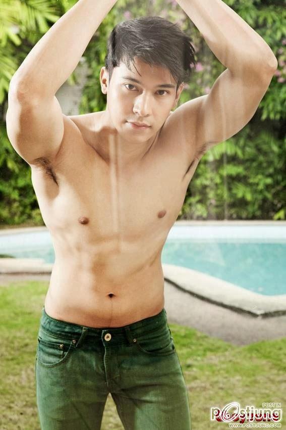 หนึ่ง  สอง  สาม  แช๊ะ!!  ผู้ชายโพสต์ท่าถ่ายแบบครับ @บารวี 84