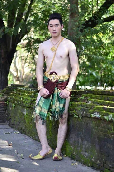 สาวกเด็กไทยเชิญทางนี้คร๊าบ  ทั้งกลุ่มทั้งเดี๋ยวมีหมดคร๊าบ @บารวี 86