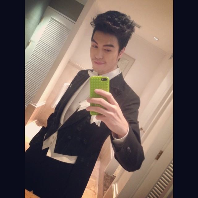 แม็ค วีรคณิศร์