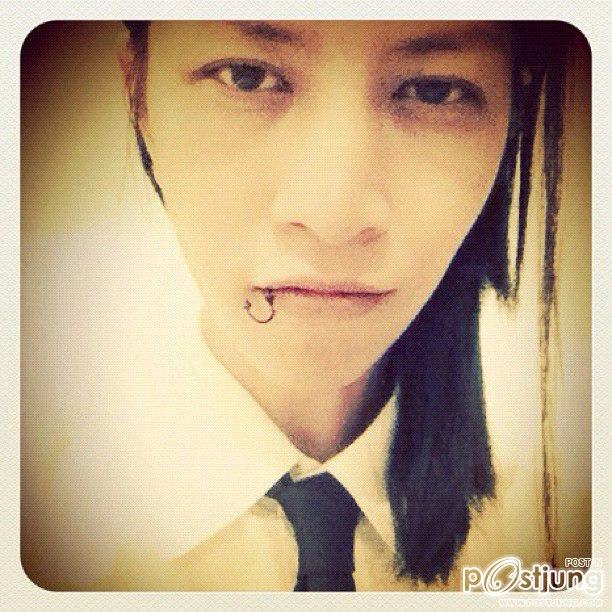 มือกีต้าร์สุดหล่อ น่ารัก จากวง เอทฟลอร์ "8thfloor"