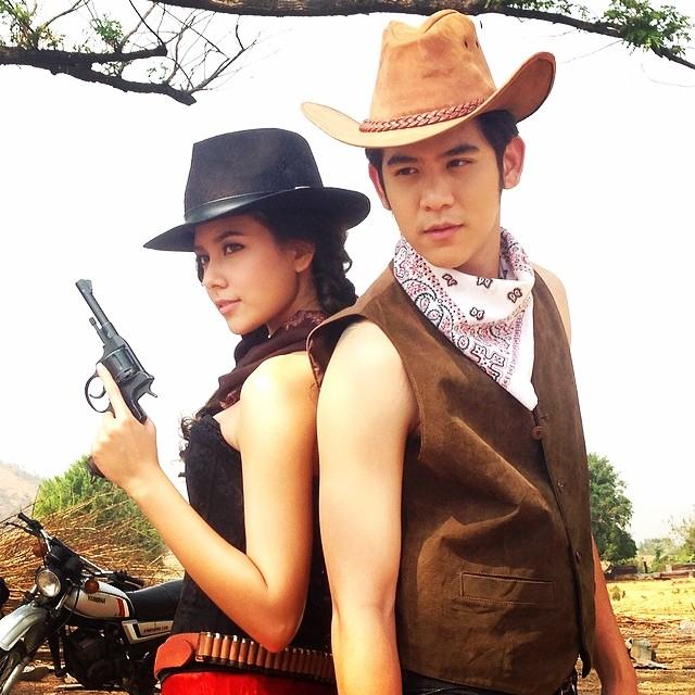 พอร์ช - แชมมี่ @ เพลงรักผาปืนแตก ละครแนว เผากระท่อม ระเบิดผูเขา เริ่ดเวอร์(ป.ล ไม่ใช่ค่ายอาฉลองนะคะ)