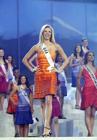 Shandi Finnessey @ Miss Universe 2004