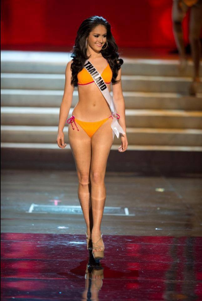 Nutpimon Farida Waller @ Miss Universe 2012
