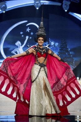 Nutpimon Farida Waller @ Miss Universe 2012
