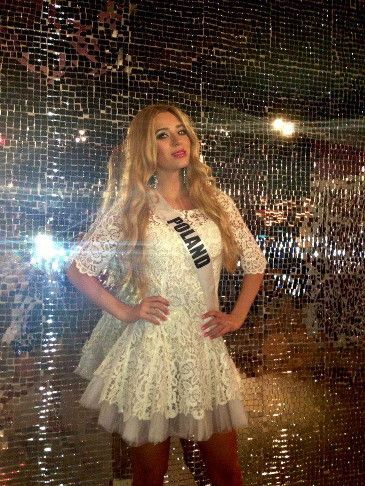 Marcelina Zawadzka @ Miss Universe 2012