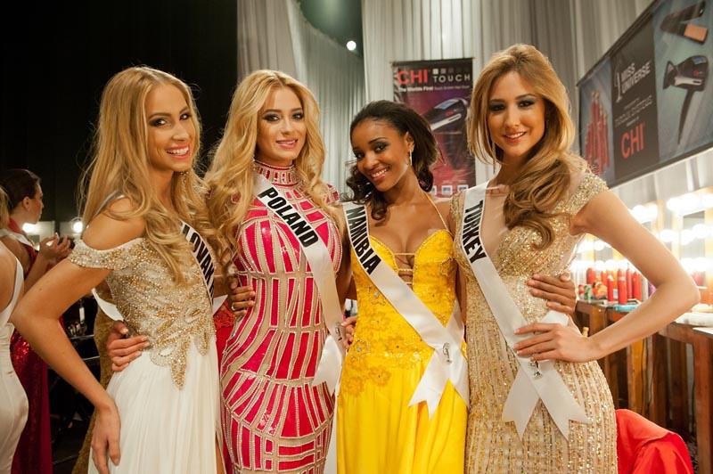 Marcelina Zawadzka @ Miss Universe 2012