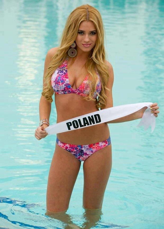 Marcelina Zawadzka @ Miss Universe 2012