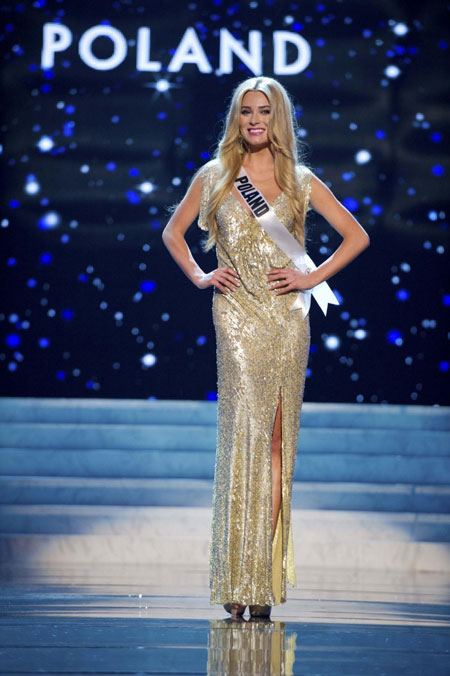 Marcelina Zawadzka @ Miss Universe 2012