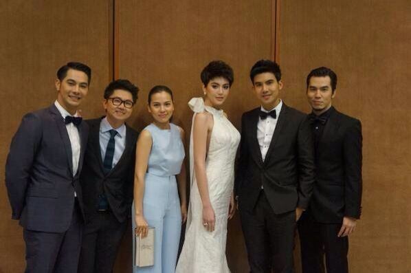 ใหม่ ดาวิกา ในงานประกาศรางวัล #สุพรรณหงส์ และ ฉายา Jenife rawrence ของเมืองไทย