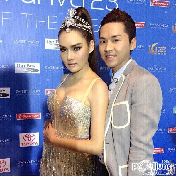 ซุปเปอร์สตาร์สาวสุดฮ๊อต ญาญ่าหญิง รฐา ในงาน สุพรรณหงส์ เปลี่ยนชุดแล้ว นางมาทำอะไร คอยติดตาม
