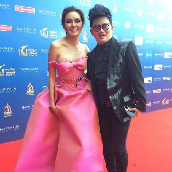 “ญาญ่าญิ๋ง“ สวยเจิ่ดขโมยซีนสุดๆ ในงานสุพรรณหงส์ ครั้งที่ 23