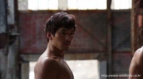 ถอดโชว์เรือนร่าง 433