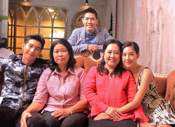 &ldquo;แตงโม & โตโน่&rdquo; ประกาศกลางรายการ &ldquo;วู้ดดี้เกิดมาคุย&rdquo; ว่าเราเป็นสามีภรรยากันแล้วครับ!