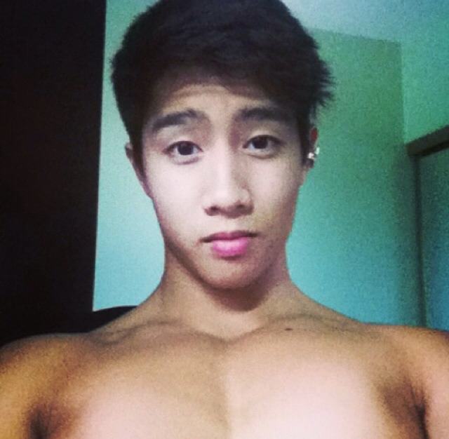 ตลกคนอยากโพสต์ แต่ไม่มีเวลาเลือกรูป 555 @บารวี 97