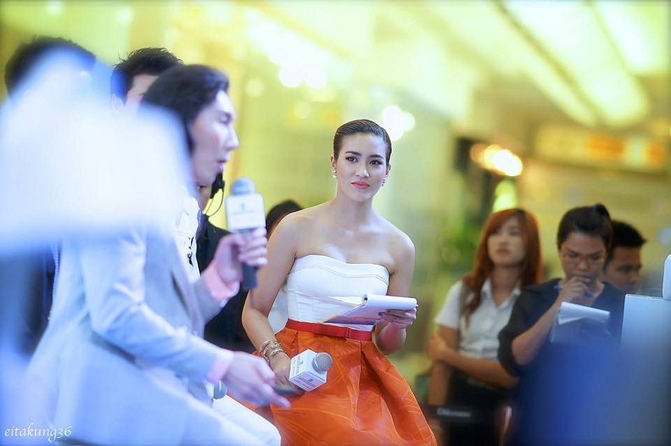 จุ๋ย-วรัทยา สวยหวานงามอย่างไทยออร่าเจิดจรัส