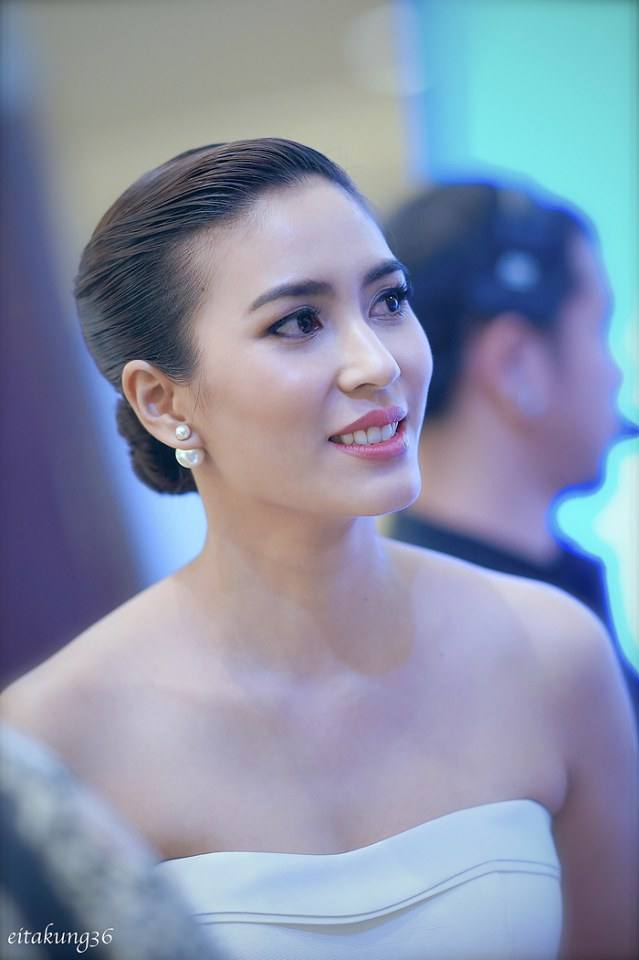 จุ๋ย-วรัทยา สวยหวานงามอย่างไทยออร่าเจิดจรัส