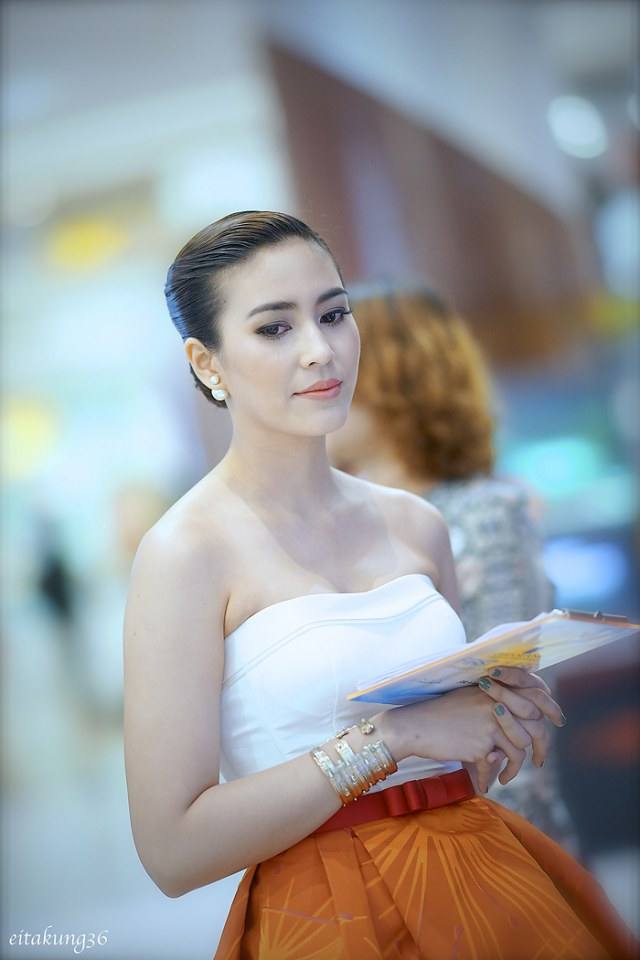 จุ๋ย-วรัทยา สวยหวานงามอย่างไทยออร่าเจิดจรัส
