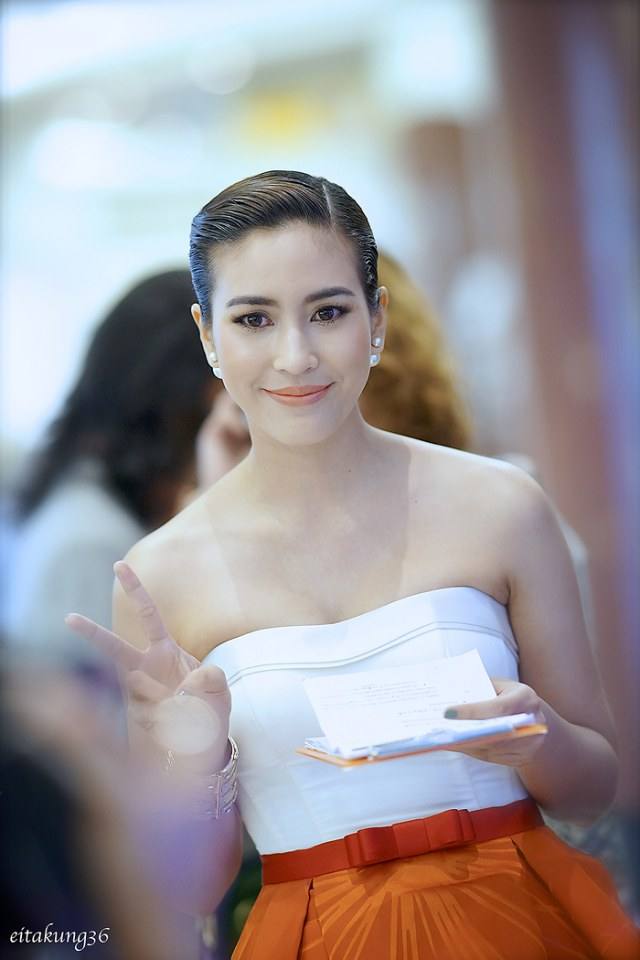 จุ๋ย-วรัทยา สวยหวานงามอย่างไทยออร่าเจิดจรัส