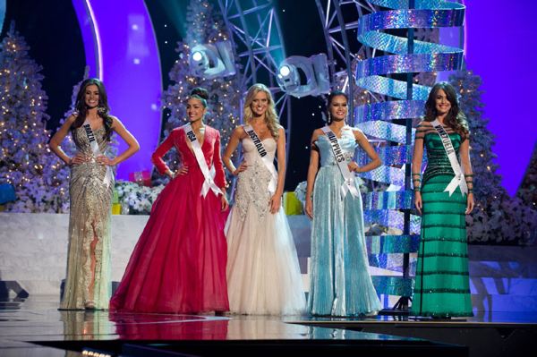 Miss Universe Brazil Top5 2011-12-13