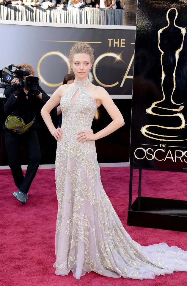Amanda-Seyfried-wearing-Alexander-McQueen-2013