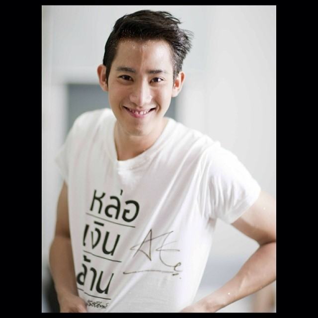 สุดสัปดาห์หล่อ เงิน ล้าน 2014