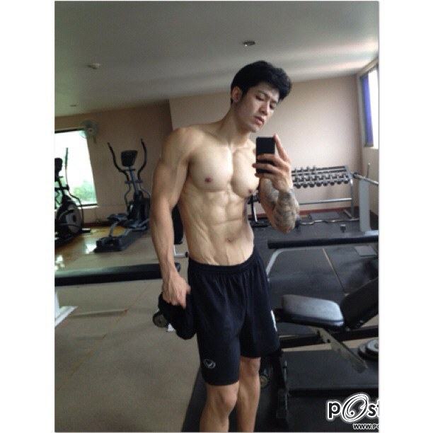 ถอดโชว์เรือนร่าง 444