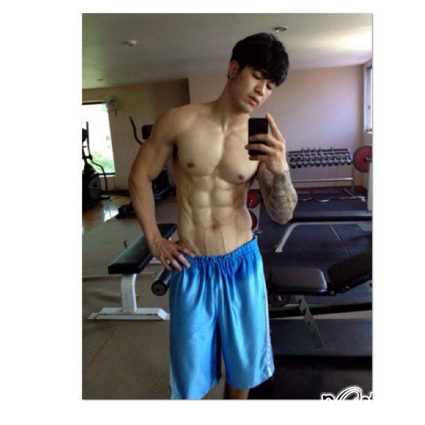 ถอดโชว์เรือนร่าง 444