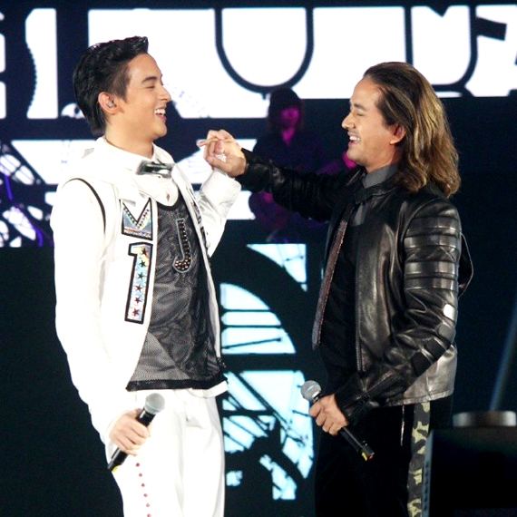 กรี๊ดๆๆ ฮอลแทบแตก เจมส์จิรายุ ทั้งร้อง เล่น เต้น แบบจัดเต็มในงาน Monkey King Fan Meeting เมื่อคืนนี้